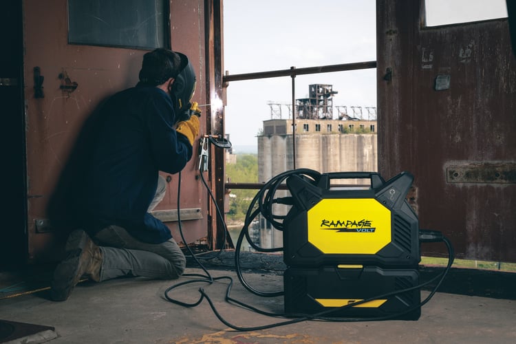 ESAB_RampageVolt_WeldingBuilding_MOD2_6A7A2743_hi